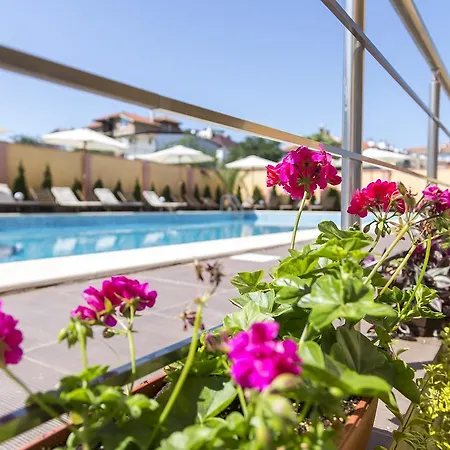 Hotel Boutique Wellness Ambrosia 4*