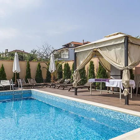 Boutique Wellness Ambrosia צ'רנומורץ